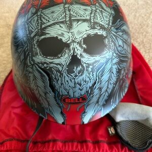 Bell Skull Graphic Helmet
